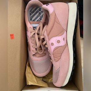 Jazz Original Pink Saucony Women’s Shoes - Size 12. Brand new with box!